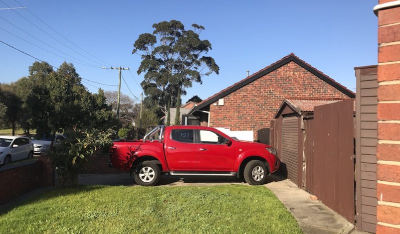 Nissan Navara full