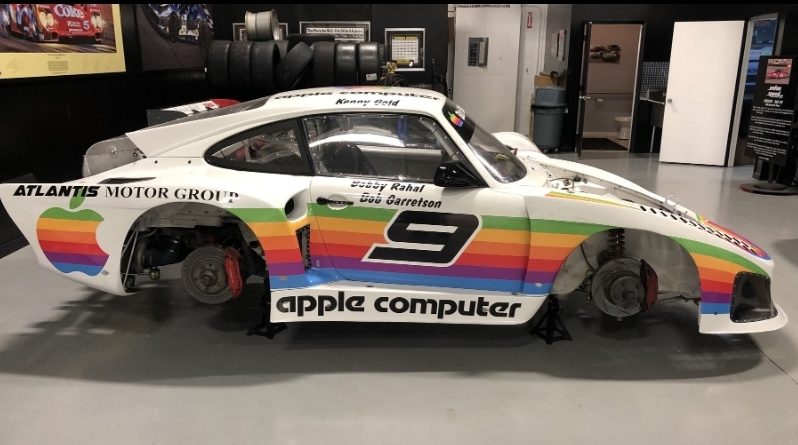 Porsche 935 Racing Spec full