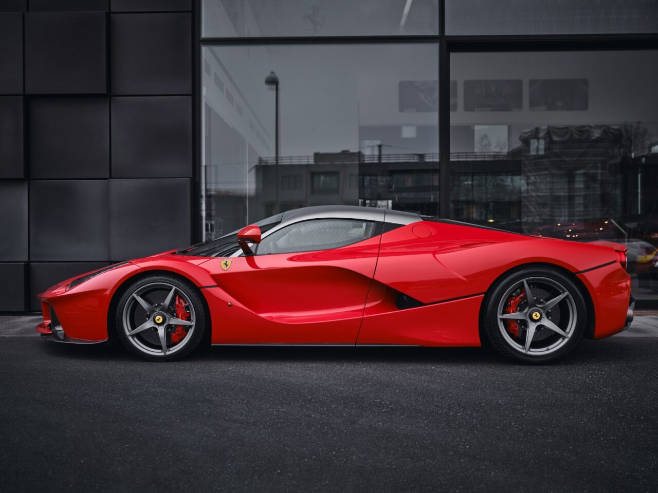 Ferrari LaFerrari  2015