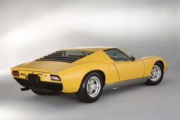 Lamborghini Miura P400 full