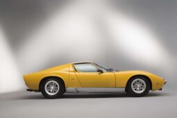 Lamborghini Miura P400 full