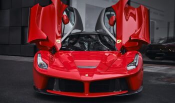 Ferrari LaFerrari full