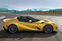 Ferrari 812 Competizione Aperta full