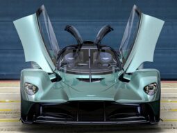 Aston Martin Valkyrie Spider