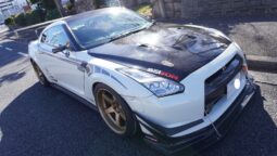 Nissan GT-R STD