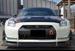 Nissan GT-R STD full