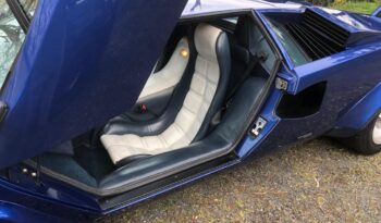 Lamborghini Countach LP400S full