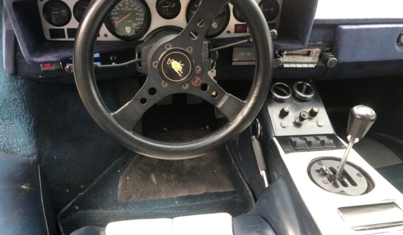 Lamborghini Countach LP400S full
