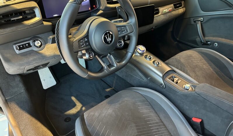 Maserati MC20 full