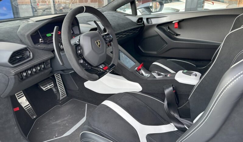 Lamborghini Huracán STO full