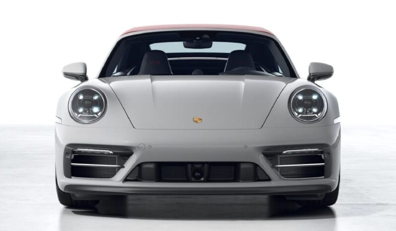 Porsche 911 Carrera GTS Cabriolet full