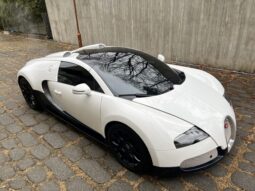 Bugatti Veyron Grand Sports full