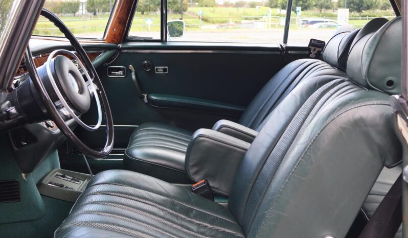Mercedes-Benz 280 SE 3.5 Coupe full
