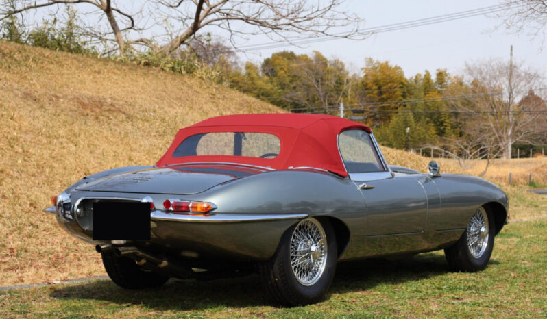 Jaguar E-Type Series 1 / 4.2 Roadster full