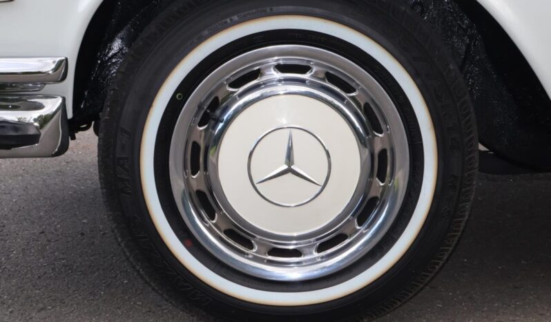 Mercedes-Benz 280 SE 3.5 Coupe full