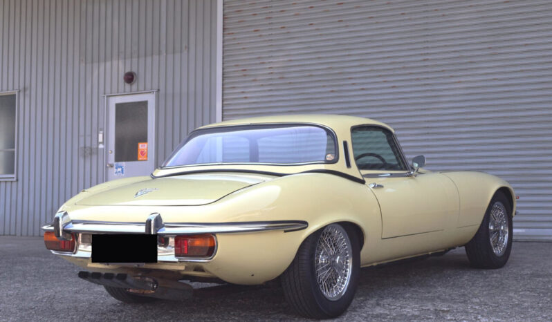 Jaguar E-Type Series 3 Roadster full