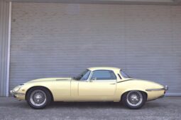 Jaguar E-Type Series 3 Roadster full