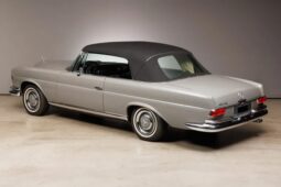 メルセデス･ベンツ 250 SE カブリオレ full