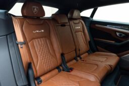 Lamborghini Urus full